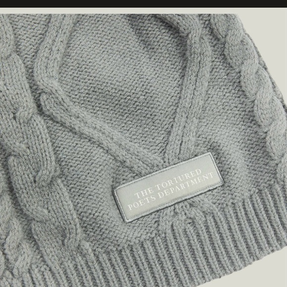 SHIPS IN 24 HRS! Taylor Swift Tortured Poets Dept Cardigan TTPD M / L NEW!! - Picture 4 of 8